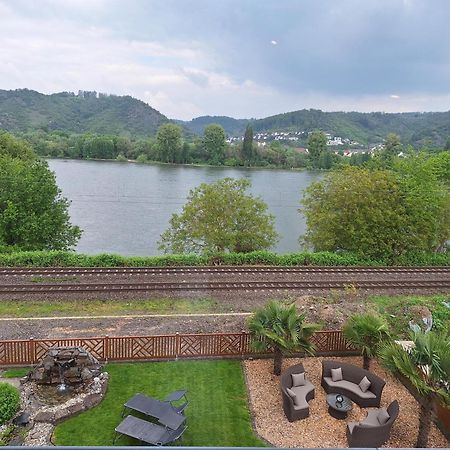 Ferienwohnung Rhens Am Rhein Bagian luar foto